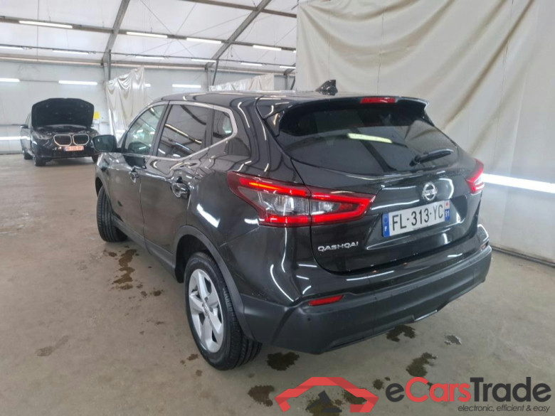 NISSAN Qashqai / 2017 / 5P / Crossover 1.5 DCI 115 DCT Business Edition #2
