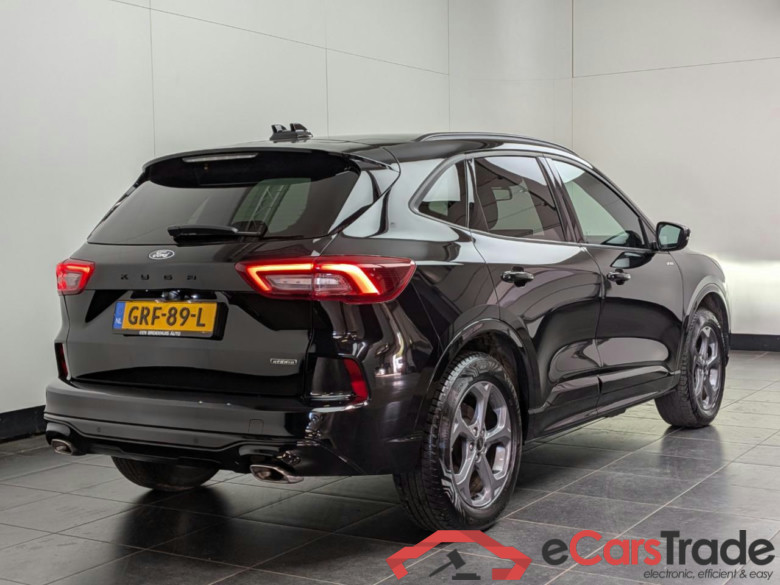 FORD Kuga 2.5 PHEV ST-Line #3