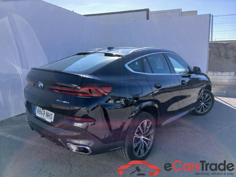 X6 30 d xDrive M Sport 3.0 300CV AT8 6E #2