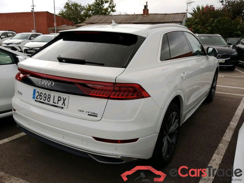 AUDI Q8 / 2018 / 5P / todoterreno 55 TFSIe 280kW (380CV) quattro tiptronic #2