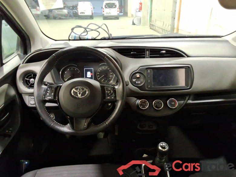 TOYOTA YARIS - 2017 1.5i Dual VVT-iE Connect #6