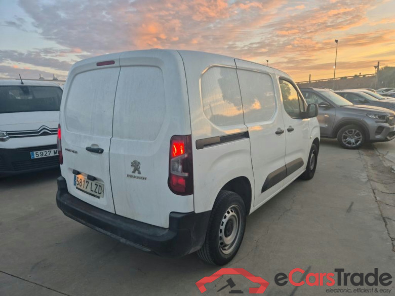 PEUGEOT Partner / 2018 / 3P / furgón derivado de turismo Pro Standard 600kg BlueHDi 73kW (CM2) #2
