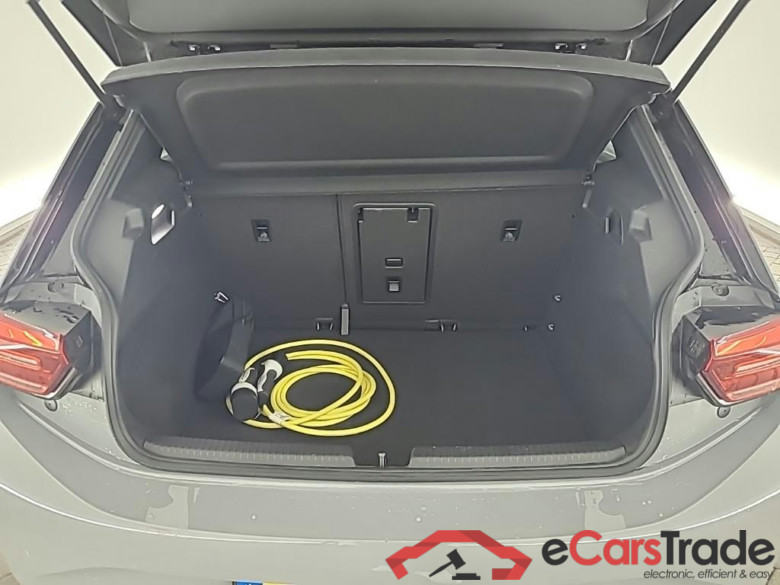 VOLKSWAGEN ID.3 58kWh 1st Plus auto 5D 150kW Athlon Edition #5