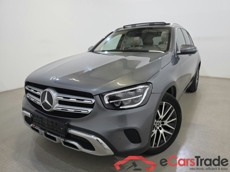 Mercedes GLC 200d Aut. Pano LED Widescreen Navi Sport-Leather KeylessGo Camera Klima PDC ... #1