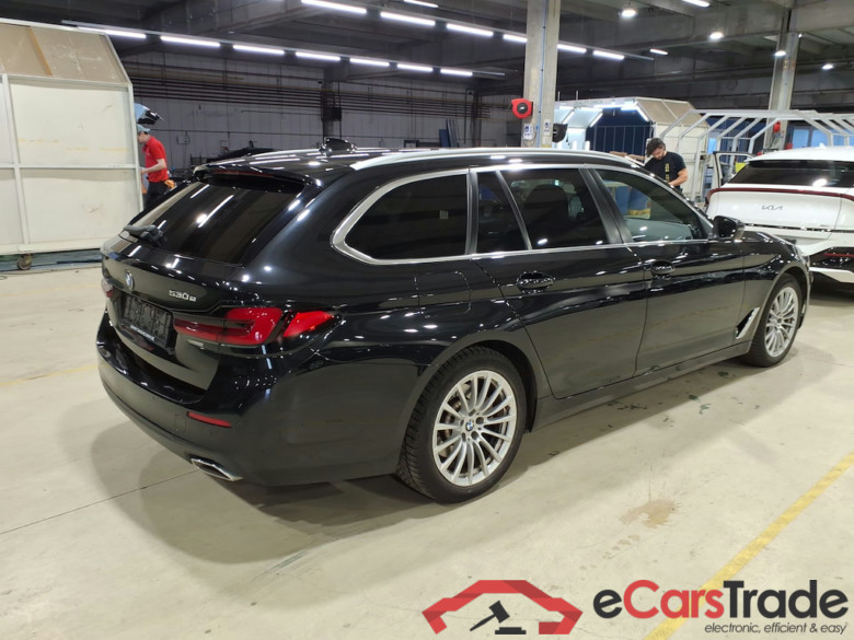 BMW 5 SERIES TOURING 2.0 530E TOURING AUTO #4