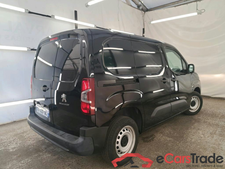 PEUGEOT Partner / 2018 / 4P / Fourgonnette Taille M 650kg PureTech 110 S&S BVM6 #3