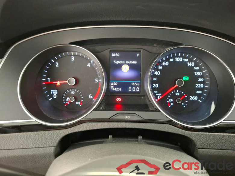 Passat Berline Business 2.0 TDI 120CV BVA7 E6d #6