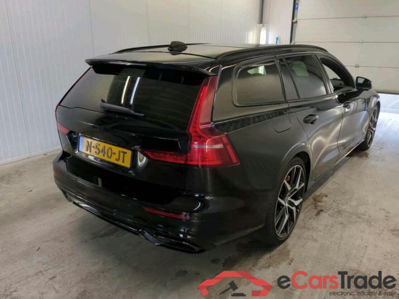 VOLVO V60 2.0 T8 AWD PstrEn #2