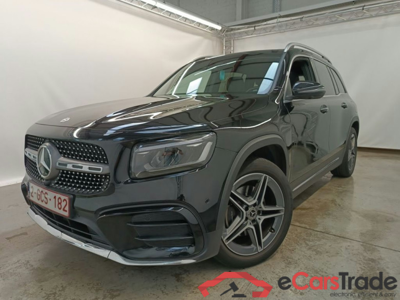 Mercedes-Benz GLB GLB 200 AMG Line 5d #1