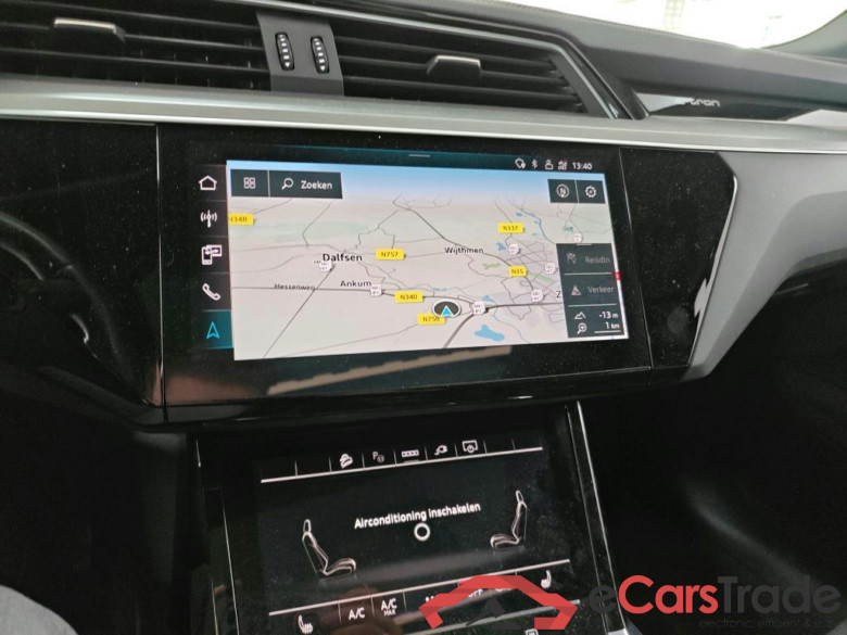 AUDI e-tron 300 kW #2