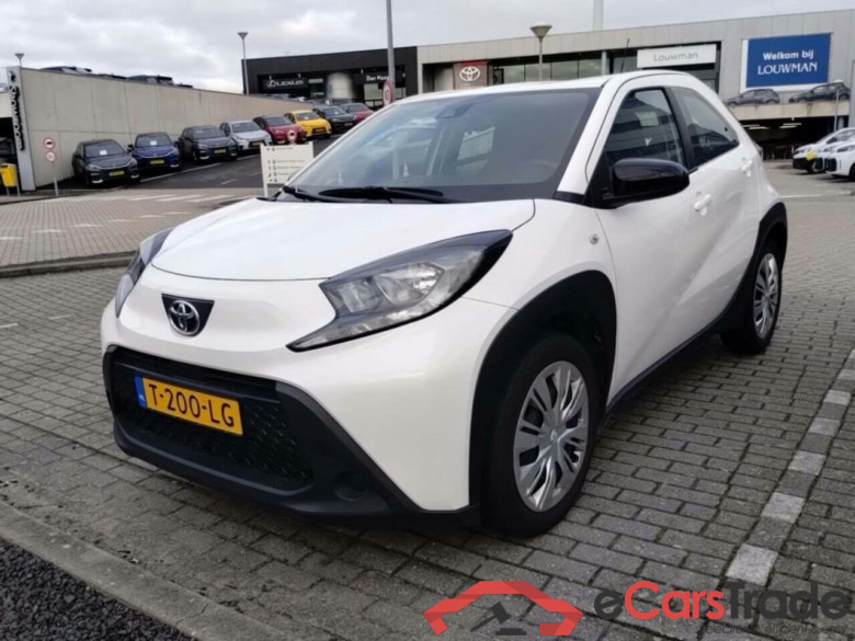 TOYOTA Aygo X 1.0 VVT-i MT Play