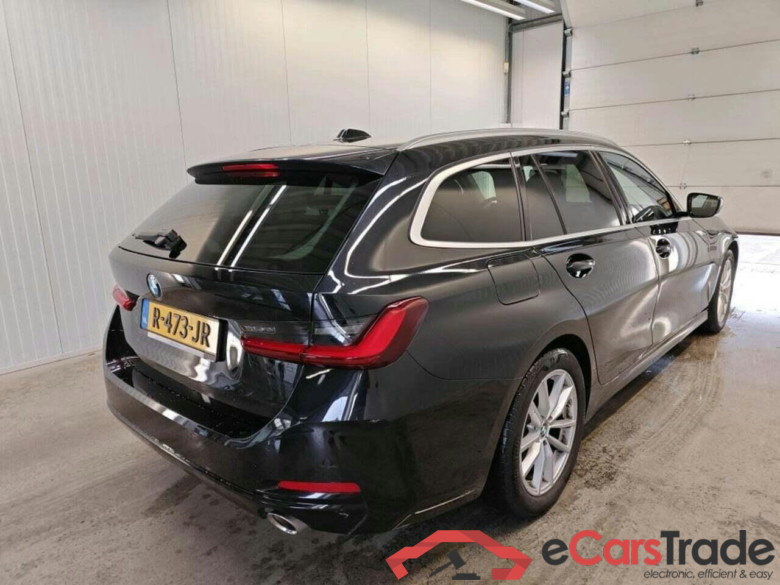 BMW 3-serie Touring 318 #2