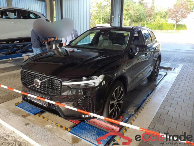 Volvo XC60 (03.2017->) DE - SUV5 B5 (Benzin) AWD EU6d, Ultimate Dark Mild-Hybrid, (Facelift) 2022 - 202
