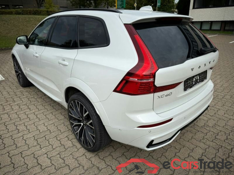 Volvo XC60 (03.2017->) DE - SUV5 B5 (Benzin) 2WD EU6d, R-Design Mild-Hybrid, (Facelift) 2021 - 2022 #4