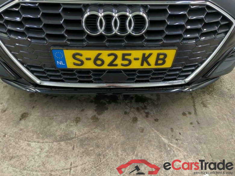 AUDI A3 Sportback 30 TFSI S edition #4