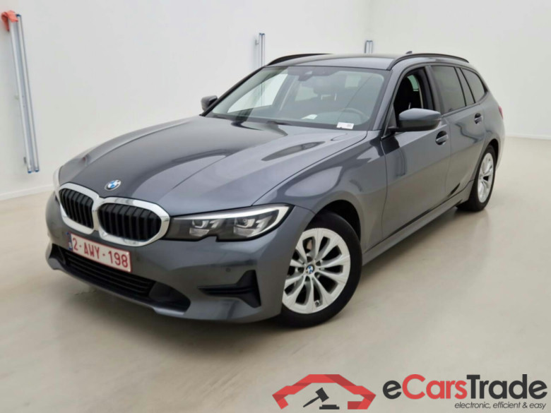 BMW 3-SERIE TOURING 2.0 318D AUT