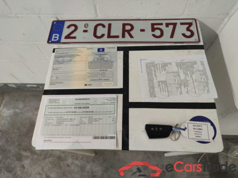 Volkswagen Golf VIII 1.0 TSI 81kW Life 5d #4