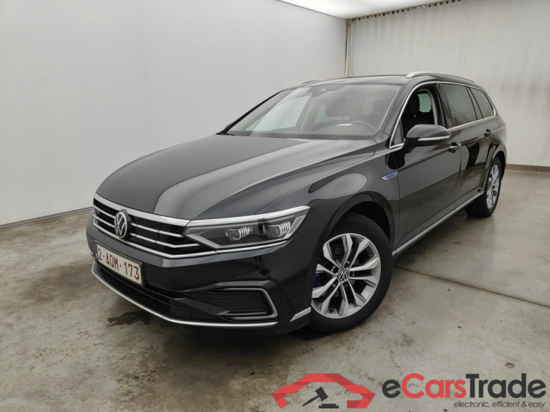 Volkswagen Passat Variant 1.4 TSI DSG6 GTE Business 5d