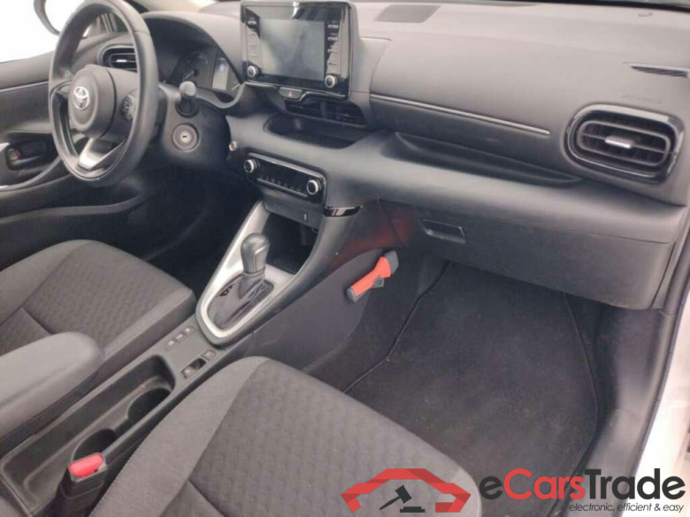 TOYOTA Yaris 1.5 Hyb. Active #3