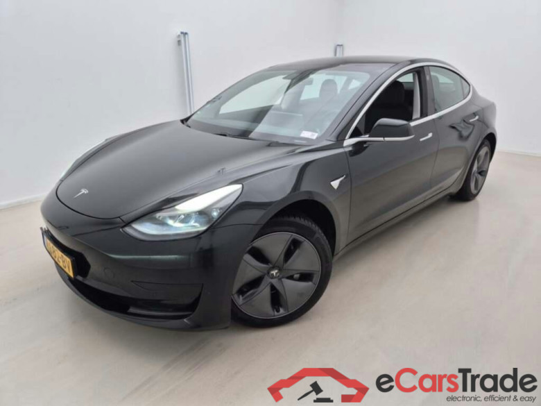 Tesla Model 3 Standard RWD Plus 60 kWh #1