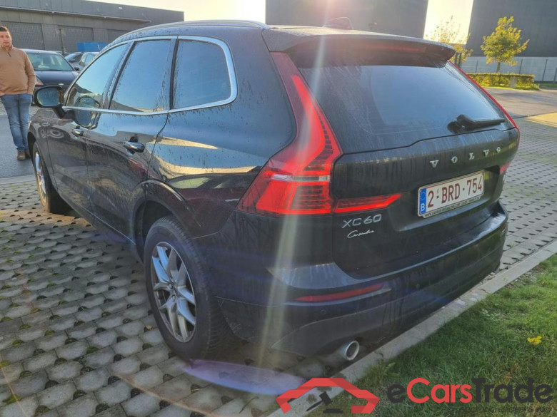 VOLVO XC60 Dsl 2.0 D4 Momentum Pro Geartronic AdBlue #4
