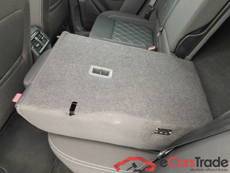Skoda Karoq Sportline 1.5 TSI Evo2 150 ch ACT DSG7 #4