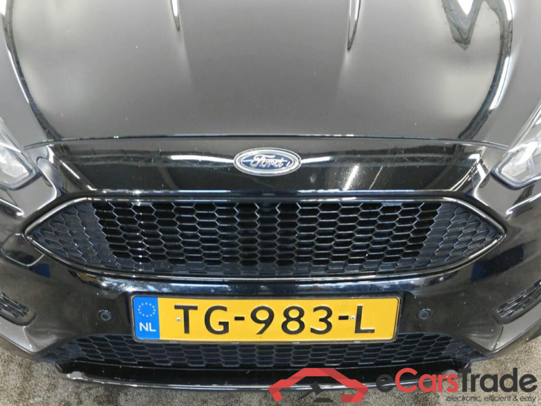 Ford Focus 1.0 EcoBoost ST-Line 125 pk Wagon 5d #5