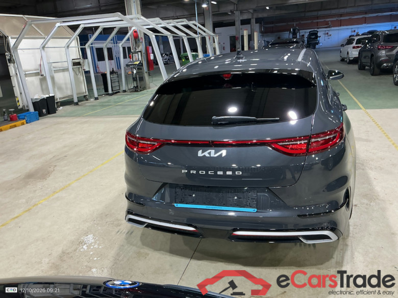 KIA PROCEED 1.5 T-GDI GT LINE DCT #5