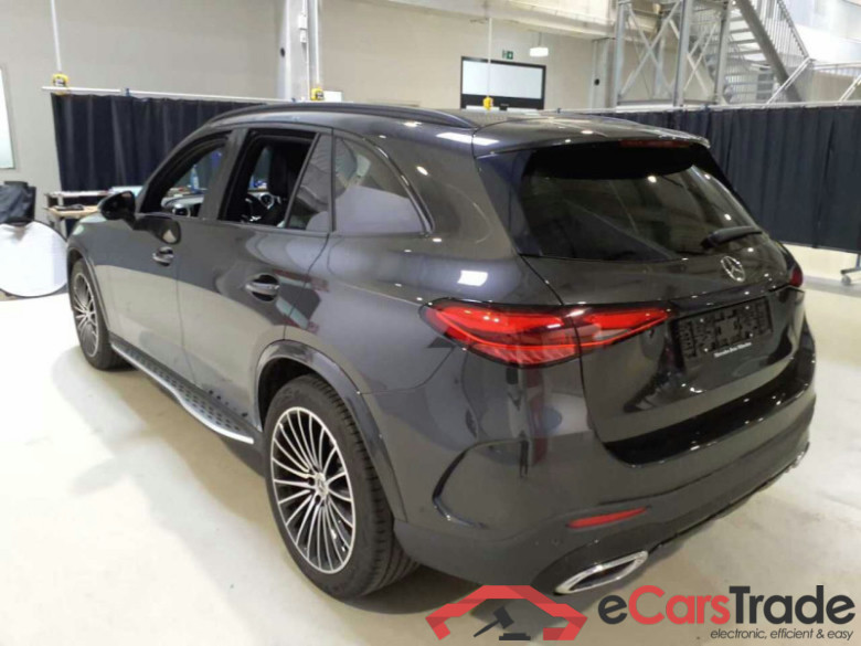 Mercedes-Benz GLC (BM 254)(06.2022->) DE - SUV5 GLC 200 EU6d, 4Matic AMG Line, 2022 - 2024 #3