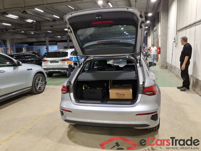 AUDI A3 SPORTBACK 1.4 40 TFSI E S TRONIC SPORTB ATTRACTION #3