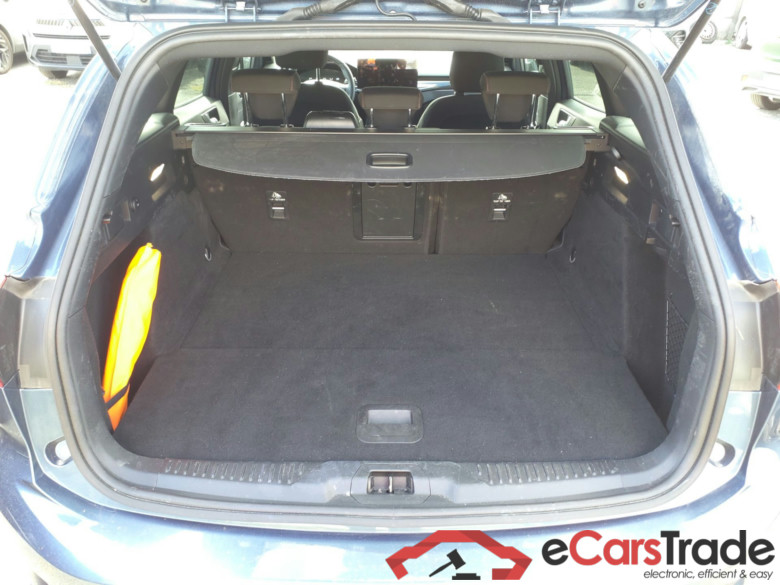 FORD Focus FORD Focus SW 1.0 1.0 ST-LINE X 155 ch S&S (mHEV) Powershift + winter pack #2