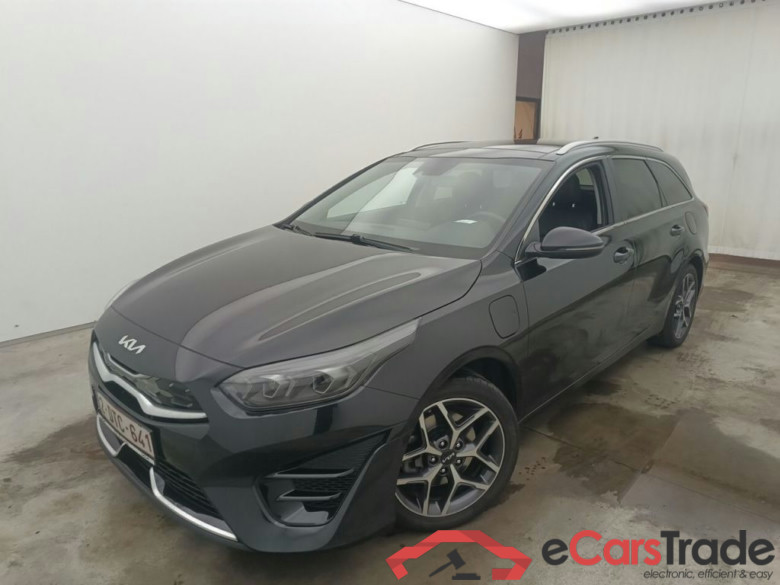 KIA cee'd Sportswagon Business Line 1.6 GDi PHEV DCT 5d