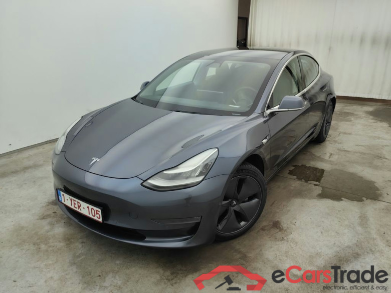 Tesla Model 3 Long-Range Dual Motor AWD 4d