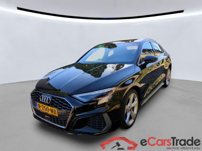 AUDI A3 Limousine 81 kW #1