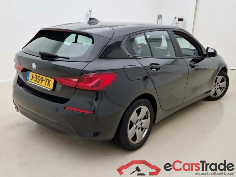 BMW 1-serie 118i Executive Ed. #2