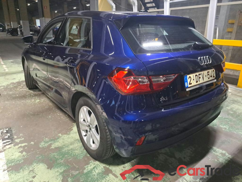 Audi A1 SB 1.0 25 TFSI Virtual Navi Klima PDC ... #4