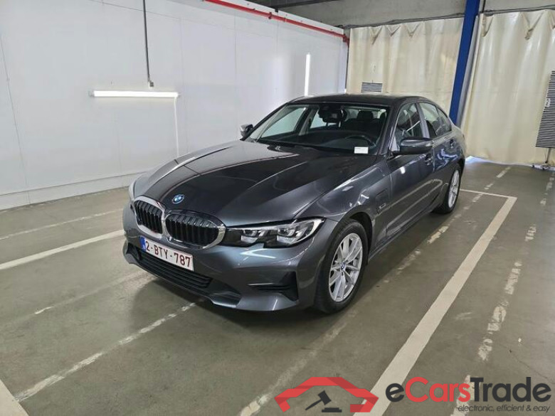 BMW 3 Reeks Berline 3 Reeks Berline 320e (150 kW) (PHEV) 150kW/204pk  4D/P Auto-8