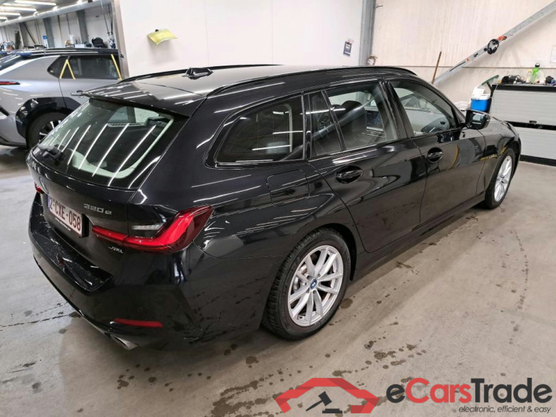 BMW - BMW 3 TOURING 320e 204PK With Vernasca Heated Sport Seats & Active Cruise & Driving Assistant & Parking Assistant Pack  * HYBRID * #2