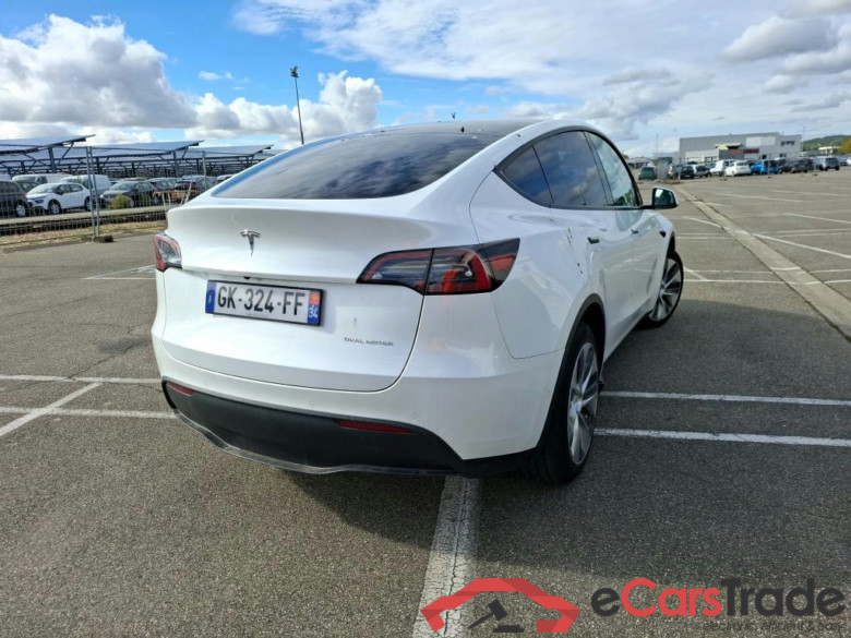 TESLA Model Y / 2020 / 5P / SUV Grand Autonomie Dual Motor AWD #6