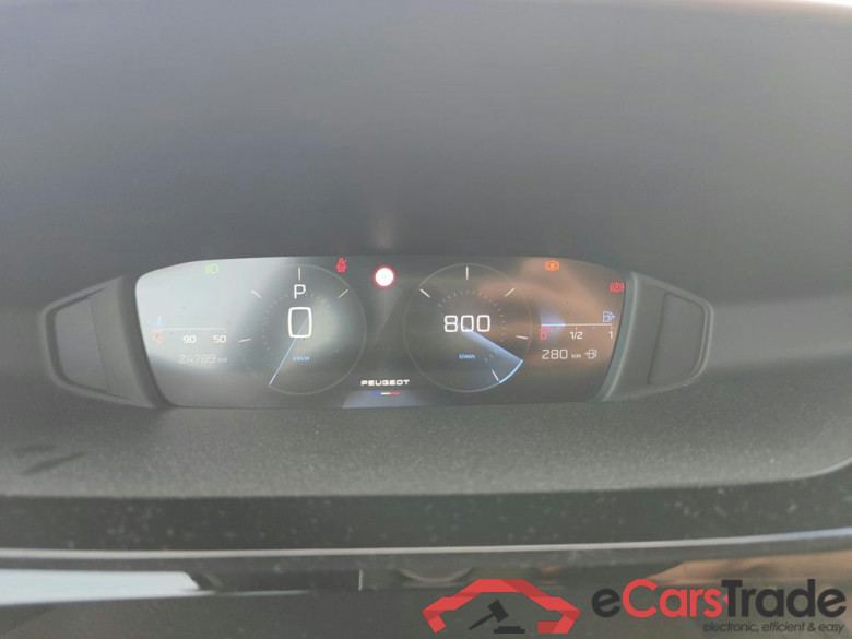 PEUGEOT 308 / 2021 / 5P / berlina con portón 5P Active Pack BlueHDi 130 S&S EAT8 #4