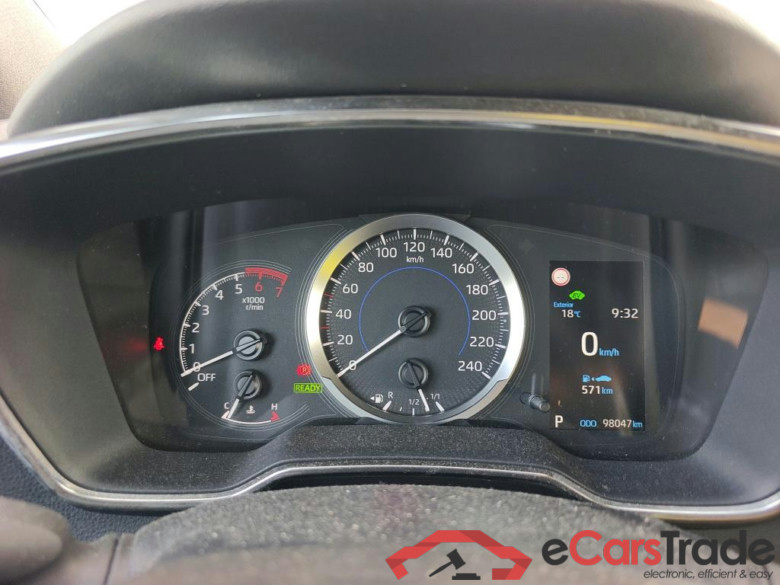 TOYOTA Corolla / 2019 / 5P / familiar 1.8 125H BUSINESS PLUS E-CVT TOU SPORT #4