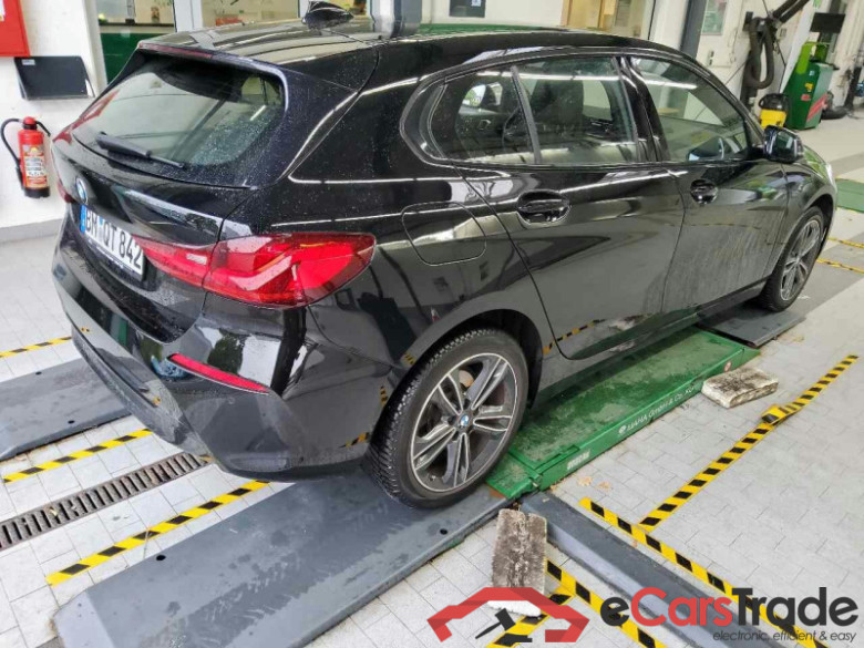 BMW 1 Limousine (F40)(2019->) DE - LimS5 118i EU6d, Sport Line OPF, 2020 - 2024 #3