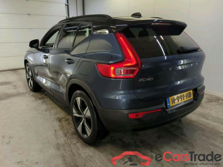 VOLVO XC40 Recharge Twin Pro #6