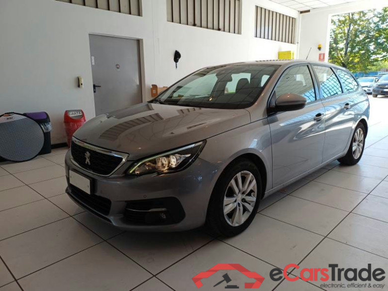 PEUGEOT 308 / 2017 / 5P / STATION WAGON SW BUSINESS BLUEHDI 130 EAT8 SeS AUT. #1