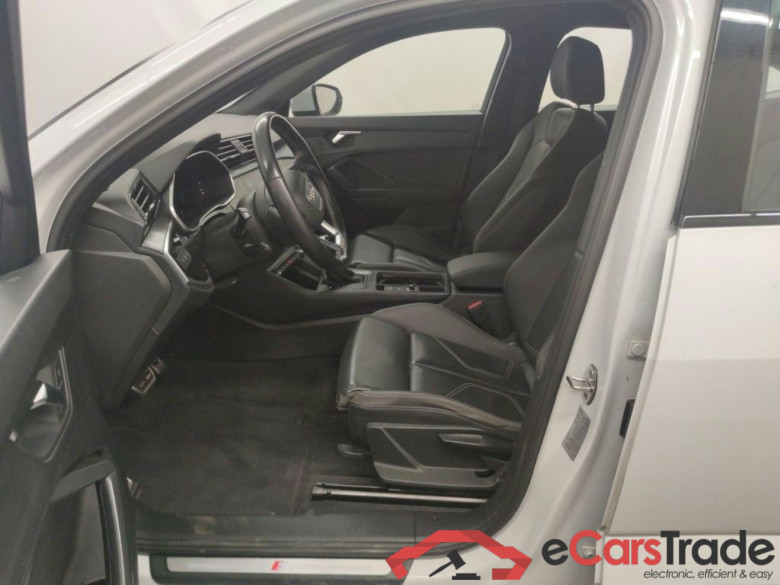 Audi Q3 Sportback 35 TDI S tronic S Line Business Ed 5d #3