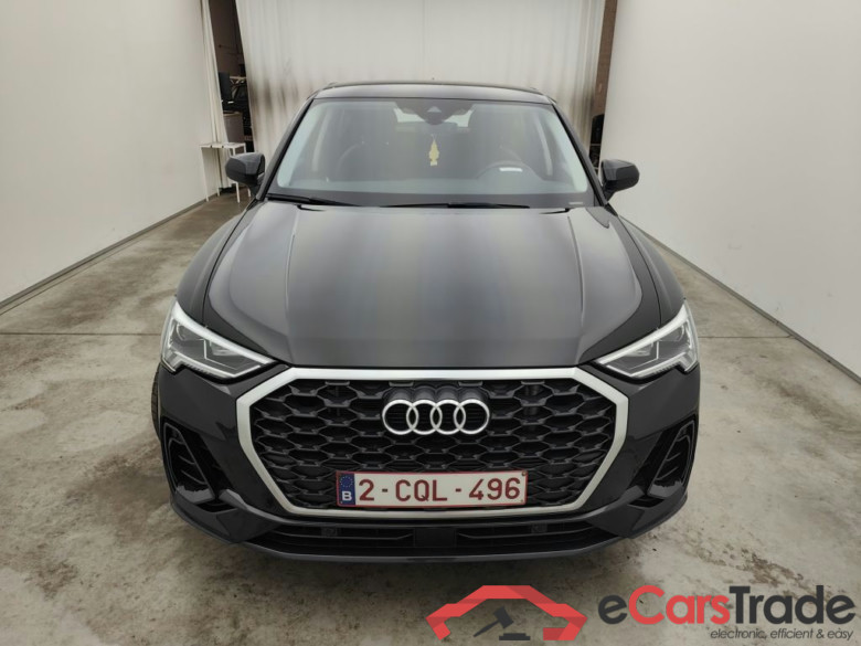 Audi Q3 Sportback 45 TFSI e S tronic 5d #5