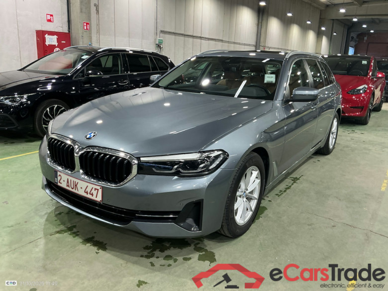 BMW 5 SERIES TOURING 2.0 518D 100KW TOURING AUTO #1