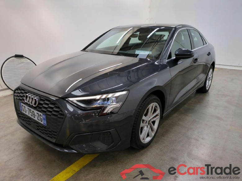 AUDI A3 Berline / 2020 / 4P / Berline 30 TFSI MHEV S Tronic 110 Business Line