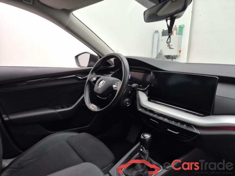 SKODA OCTAVIA COMBI 1.0 TSI STYLE COMBI #3