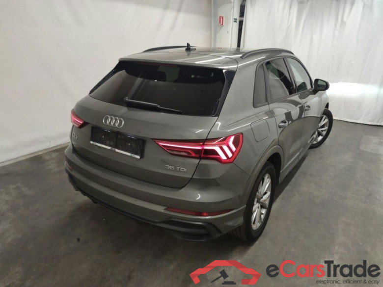Audi Q3 35 TDI S tronic S line Business Edition 5d #2